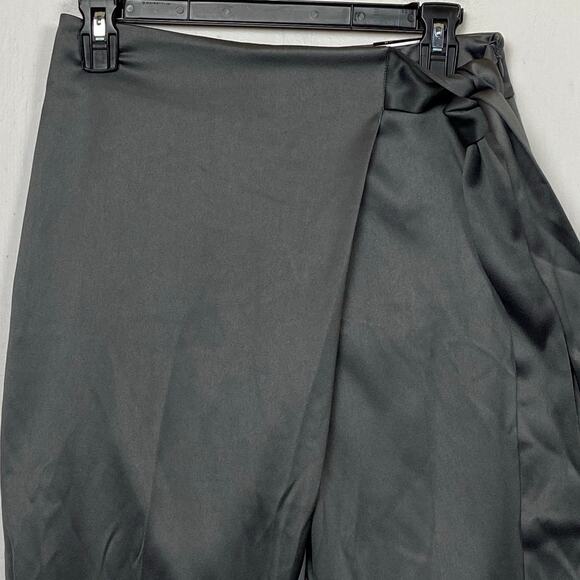 NWT White House Black Market WHBM Silver Satin Wrap Tapered Ankle Pant Size 0 - Picture 2 of 14